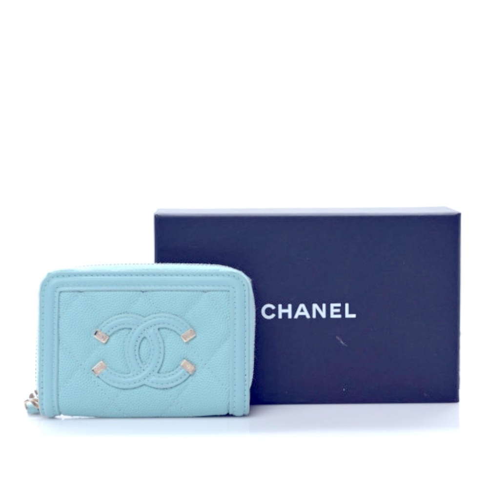 SOLD! Auth CHANEL Wallet • Filigree Pochette in Blue Quilted Caviar Leather